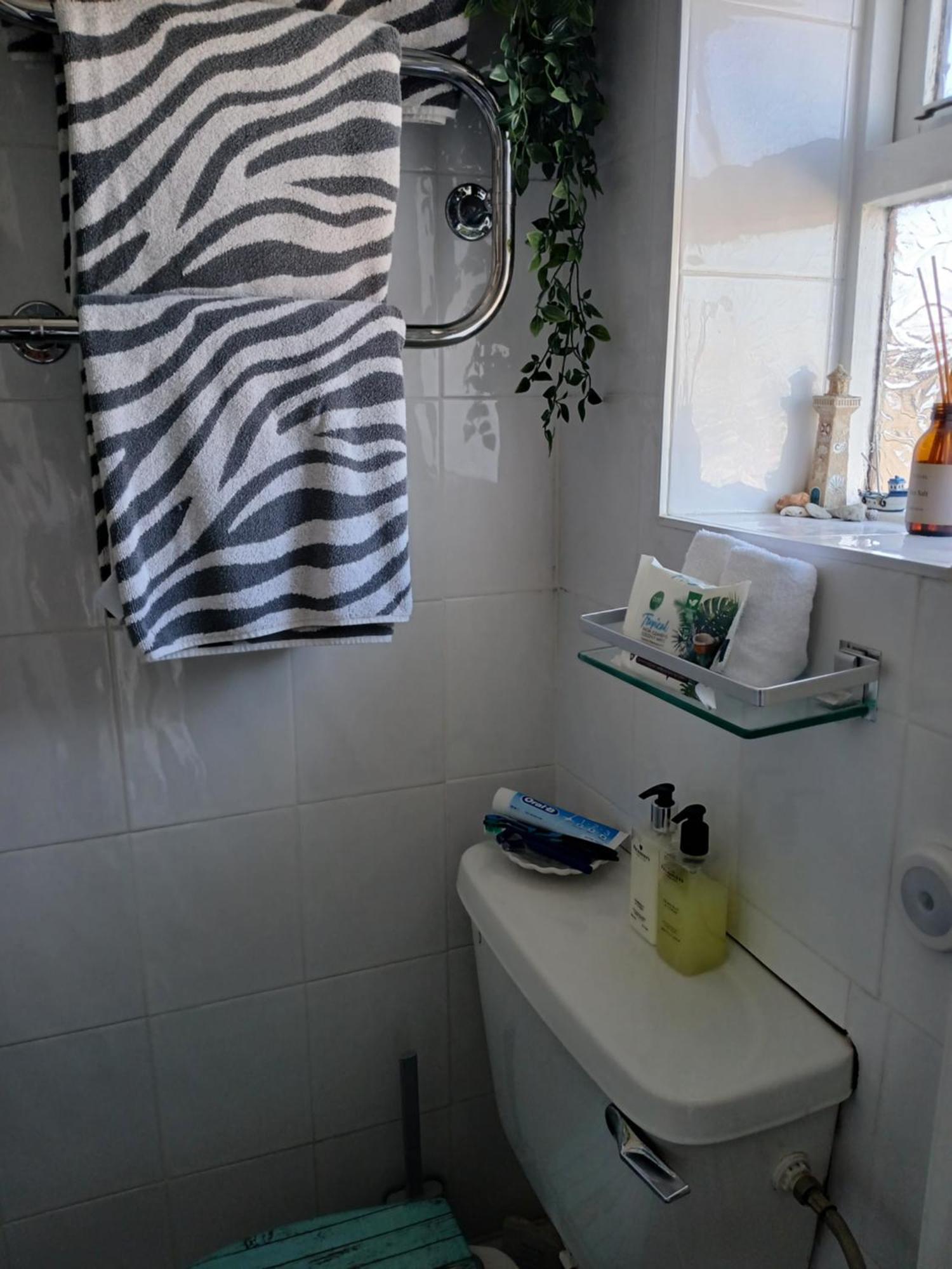 Marjune Guest House Weymouth Extérieur photo